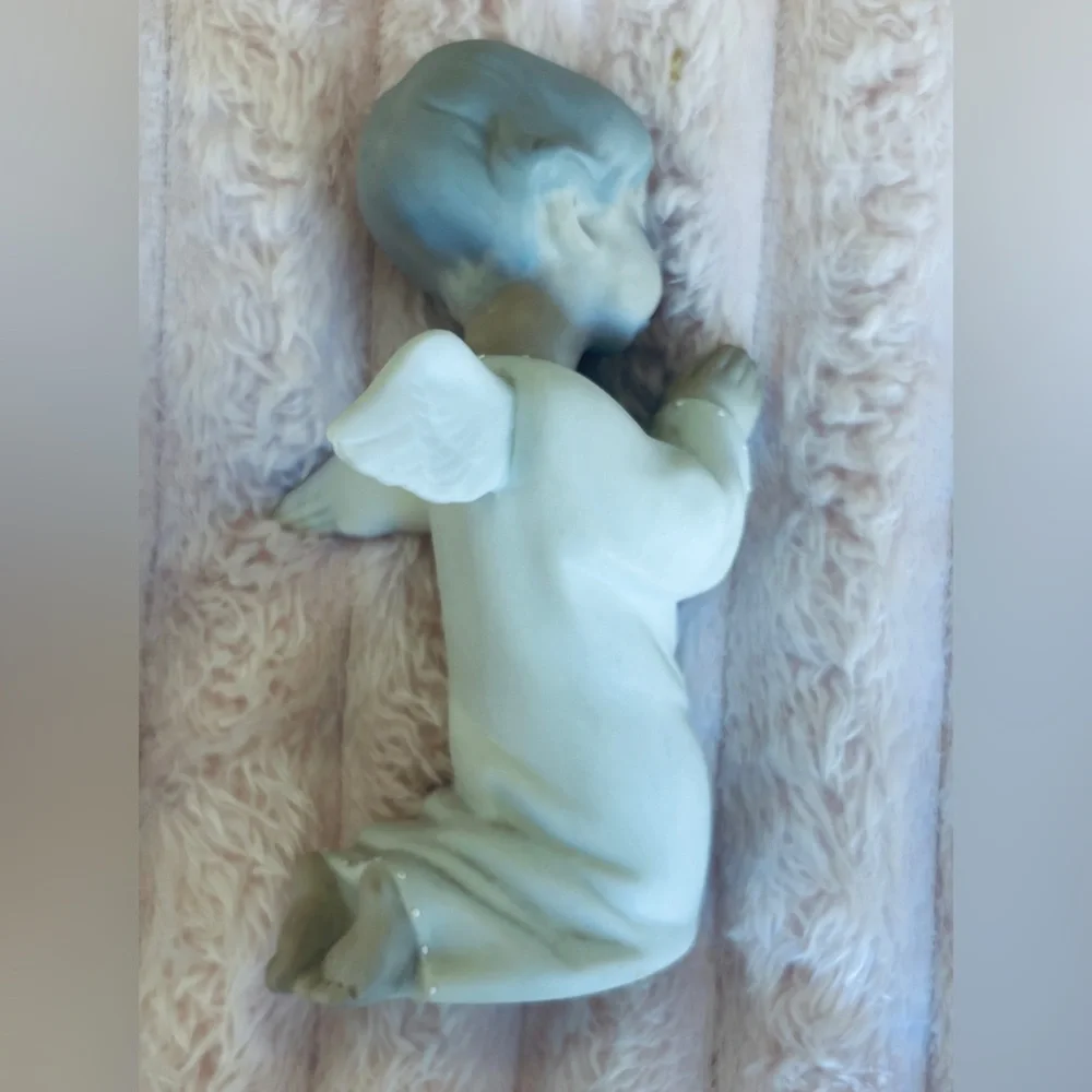 Lladro Praying Small Angel Boy Vintage Ceramic Made in Italy Cherub Matte - Picture 4 of 6